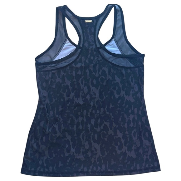 ALALA Clutch Racerback Active Tank Top Revolve in Black Camo Women’s Medium - Picture 4 of 7